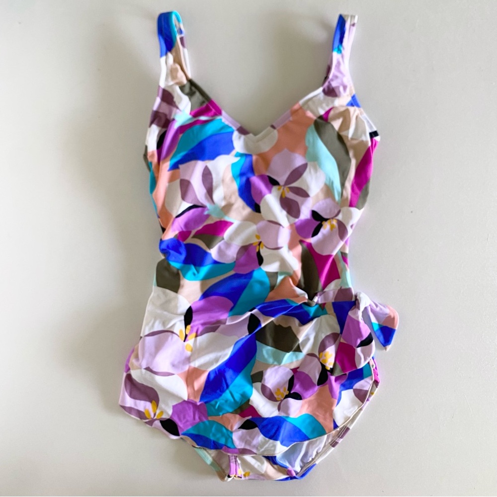 NEW Maxine of Hollywood one piece skort swimsuit -Size 6